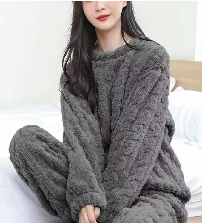 CozyVelvet™ Pyjama Set Damen – Weicher Homewear Anzug in Trendfarben LuxMenor