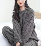 CozyVelvet™ Pyjama Set Damen – Weicher Homewear Anzug in Trendfarben LuxMenor